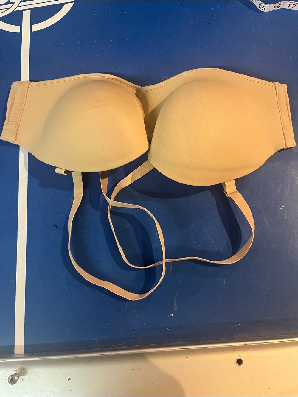 Cacique Strapless Convertible Bandeau Bra in Nude